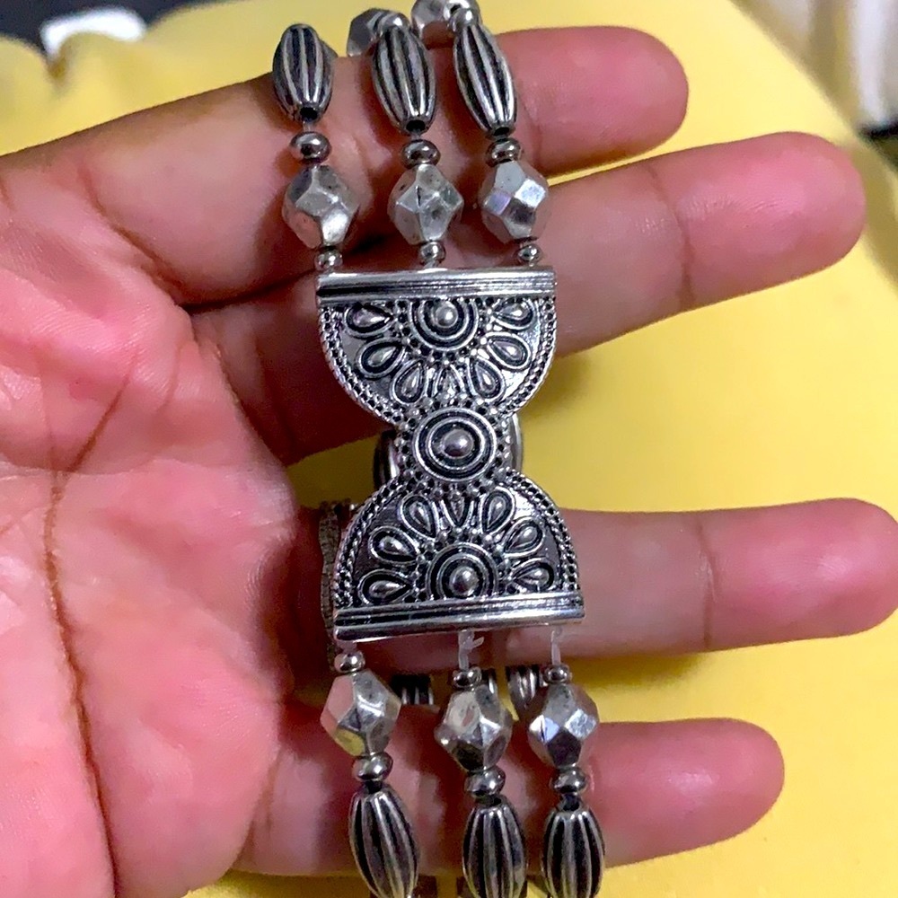 ✨3/$30✨Ruby Rd. Bracelet - Picture 3 of 3